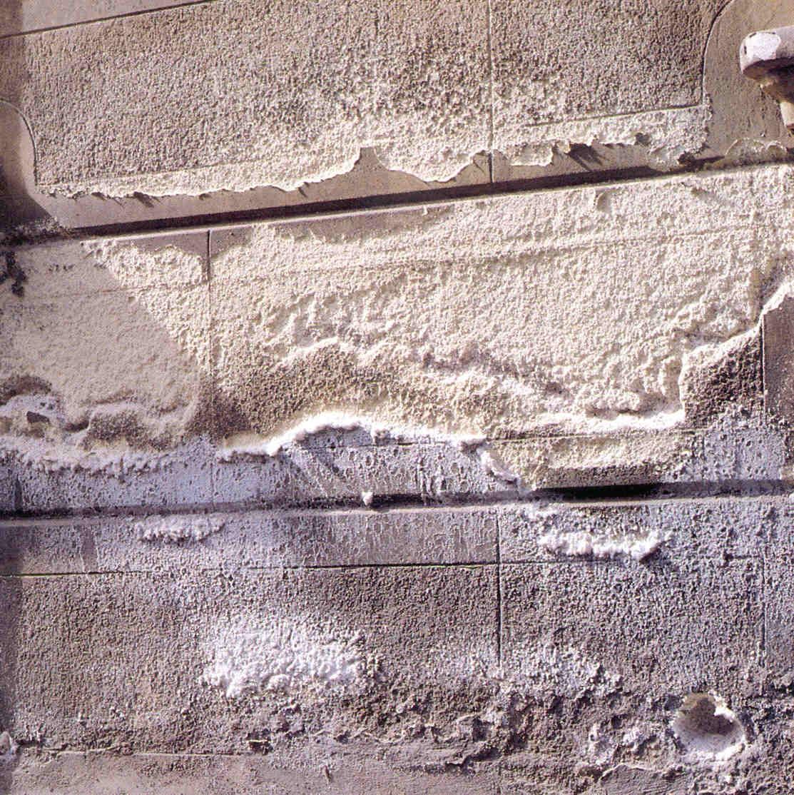 effloresence-in-exterior-walls1569428460.jpg